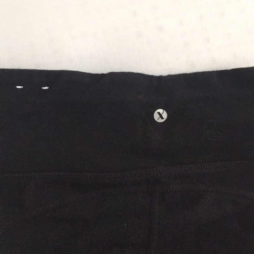 black capris - Picture 2 of 4